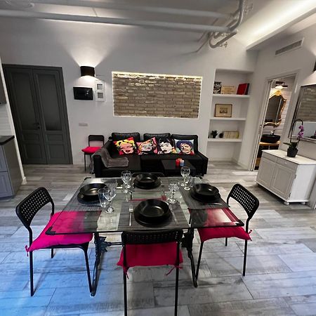 Modern Apartment Near The Vatican ローマ エクステリア 写真
