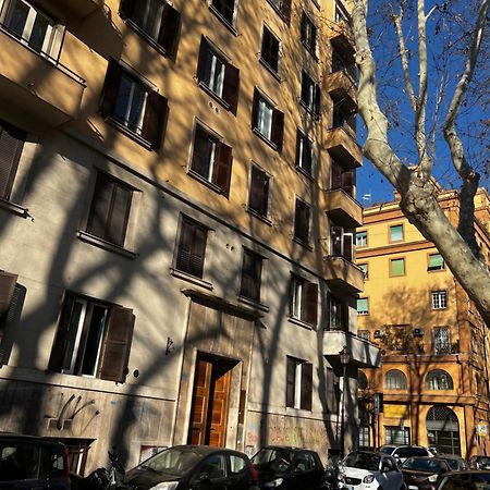 Modern Apartment Near The Vatican ローマ エクステリア 写真