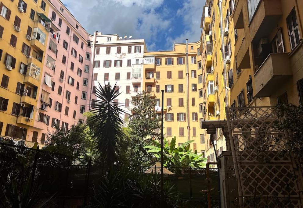 Modern Apartment Near The Vatican ローマ エクステリア 写真